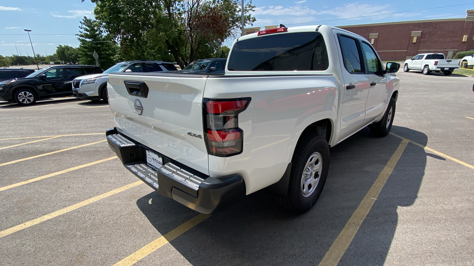 2024 Nissan Frontier S 6