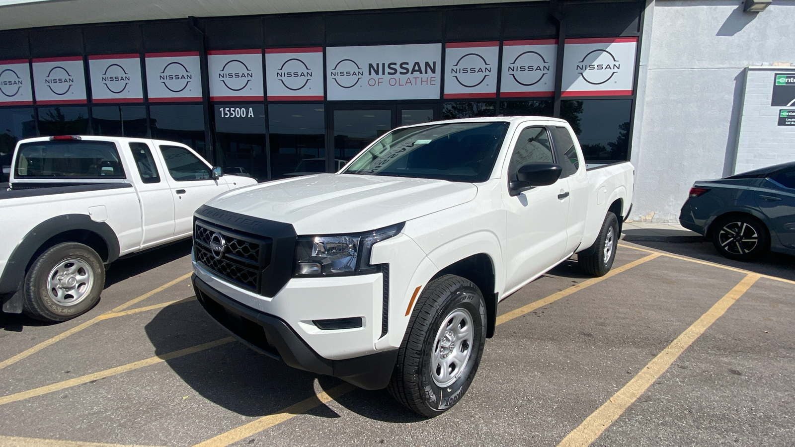 2024 Nissan Frontier S 1