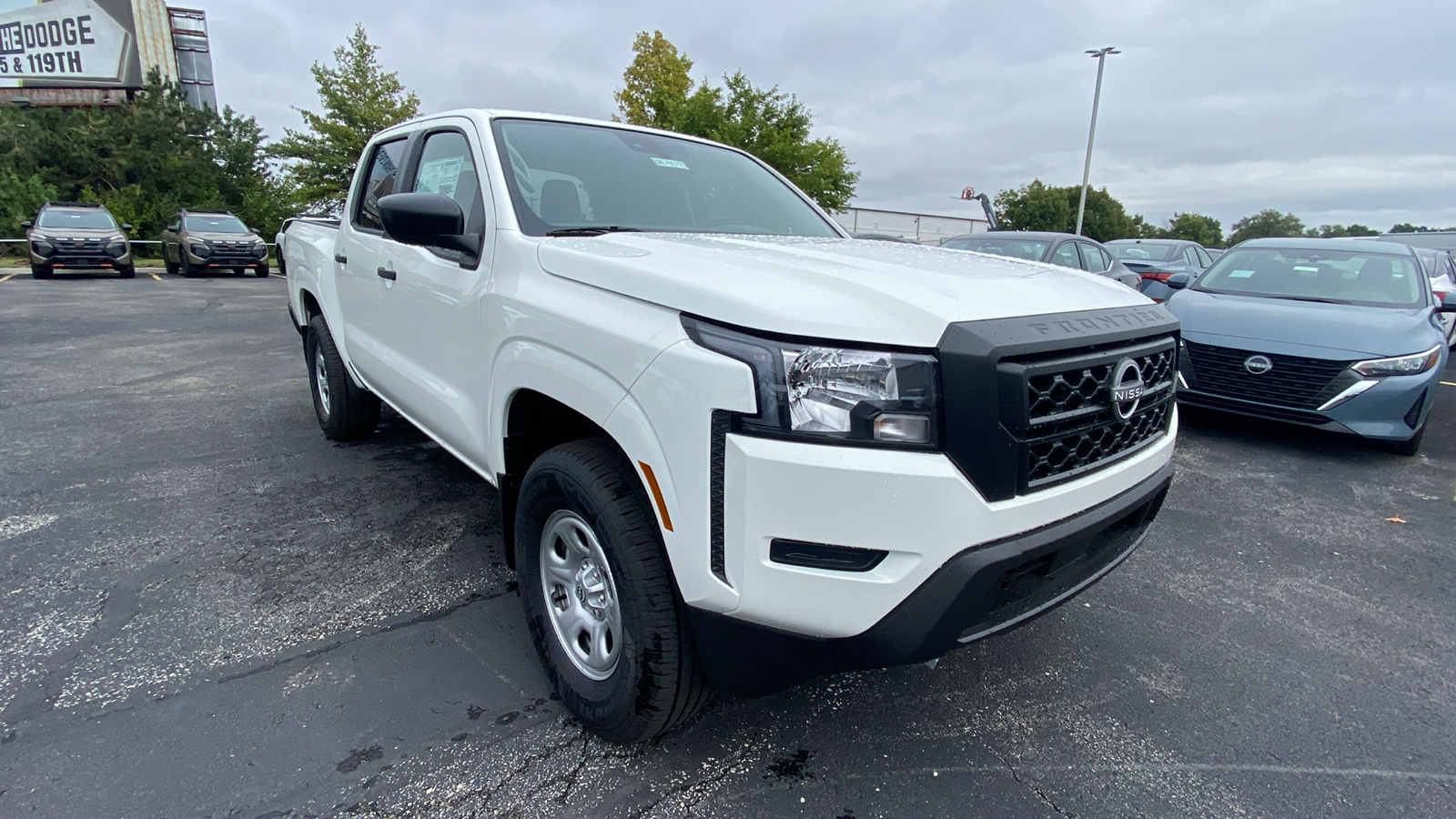 2024 Nissan Frontier S 3