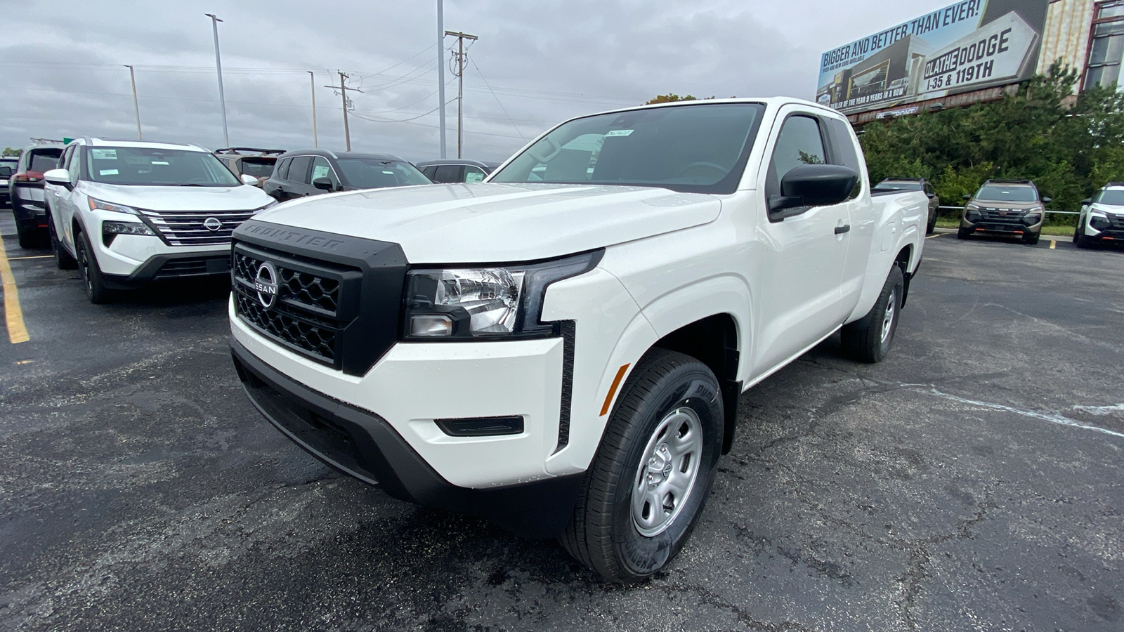 2024 Nissan Frontier S 1