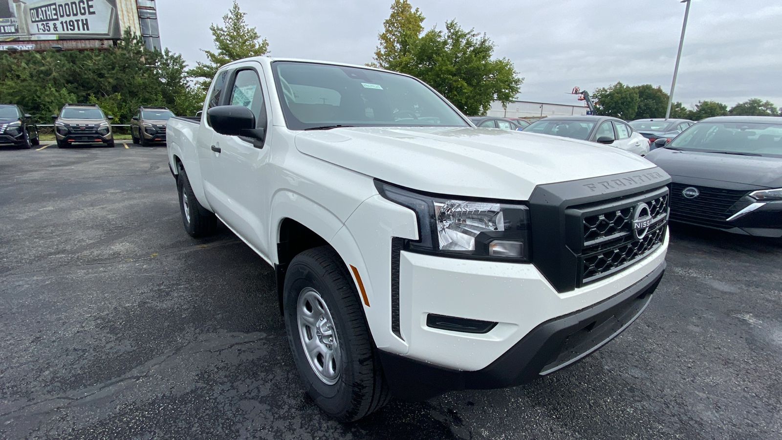 2024 Nissan Frontier S 3