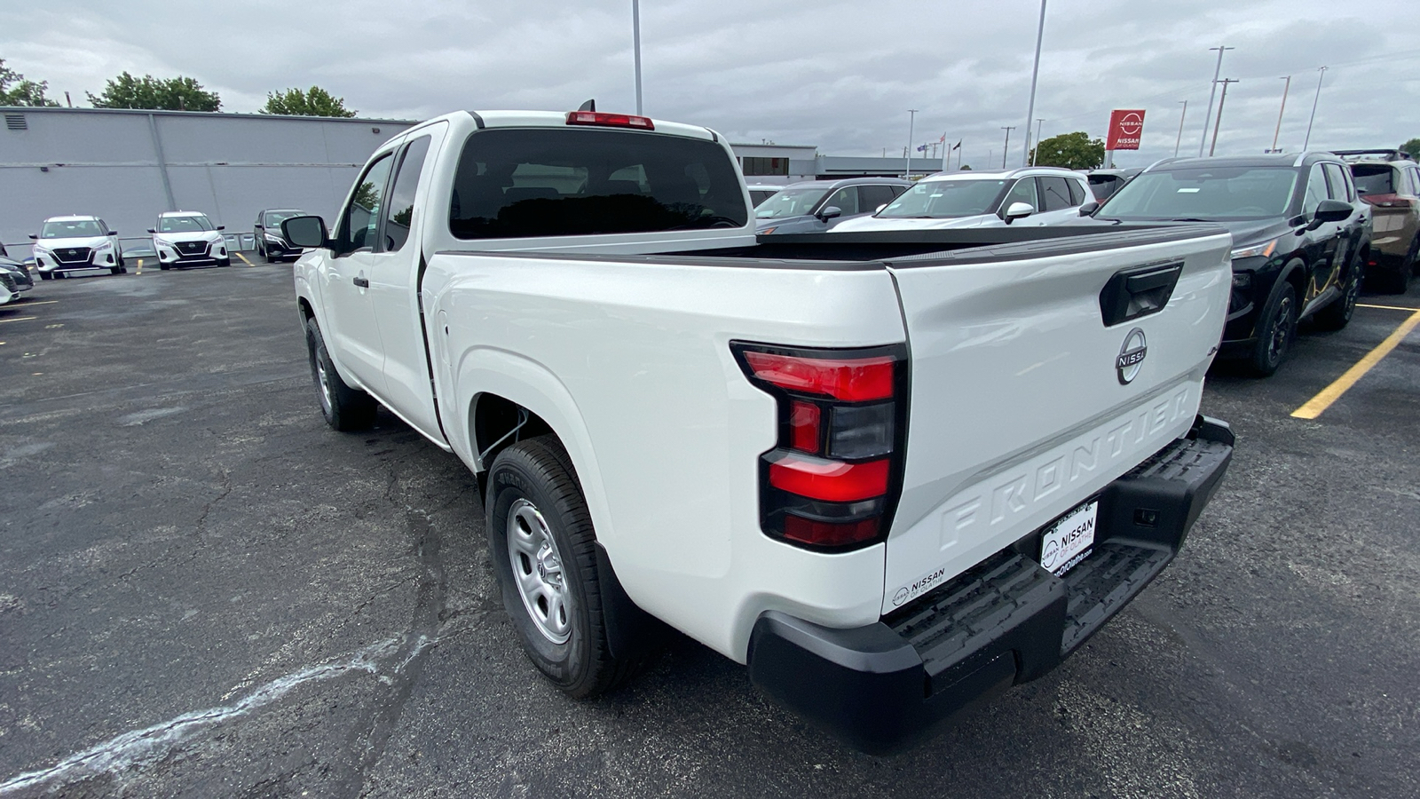 2024 Nissan Frontier S 8