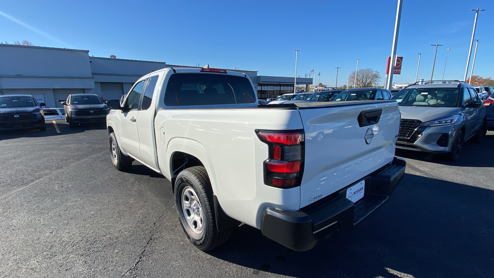 2024 Nissan Frontier S 7