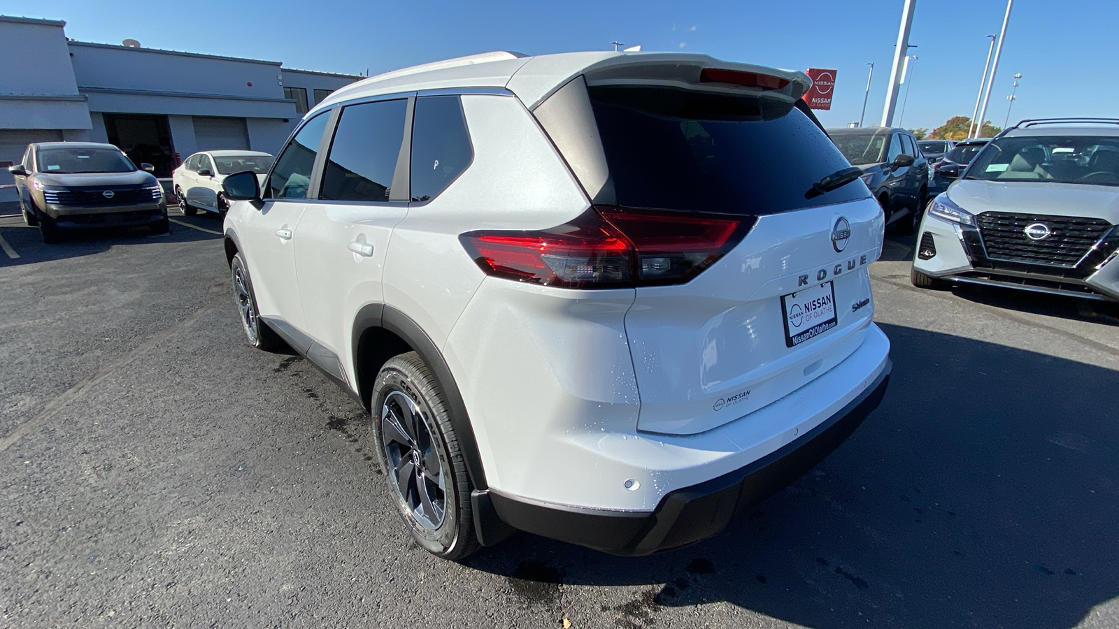 2024 Nissan Rogue SV 7