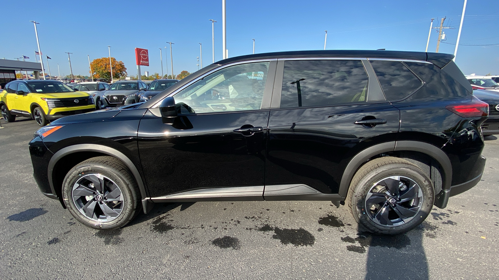 2024 Nissan Rogue SV 8