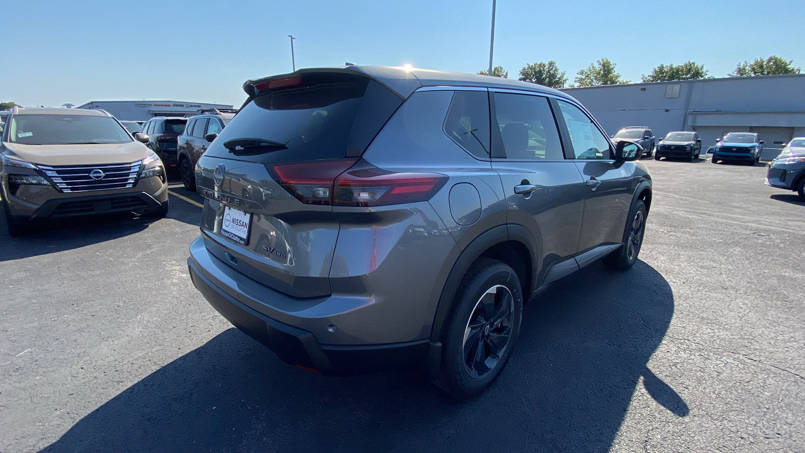 2024 Nissan Rogue SV 5