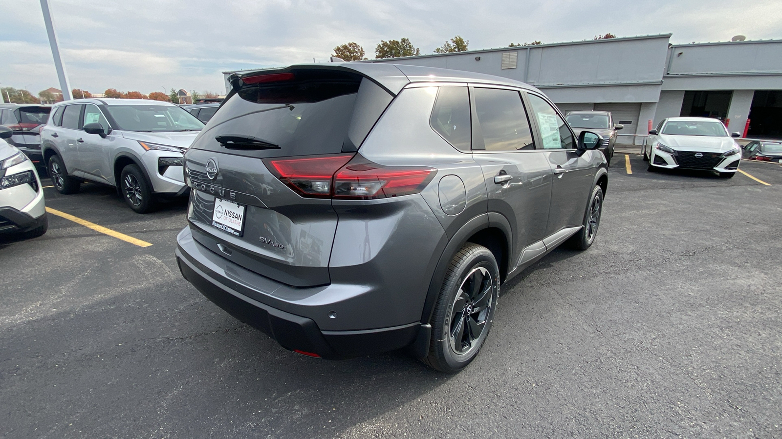 2024 Nissan Rogue SV 5