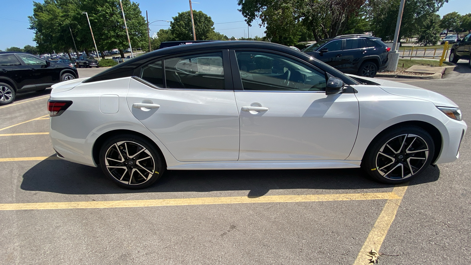 2024 Nissan Sentra SR 5