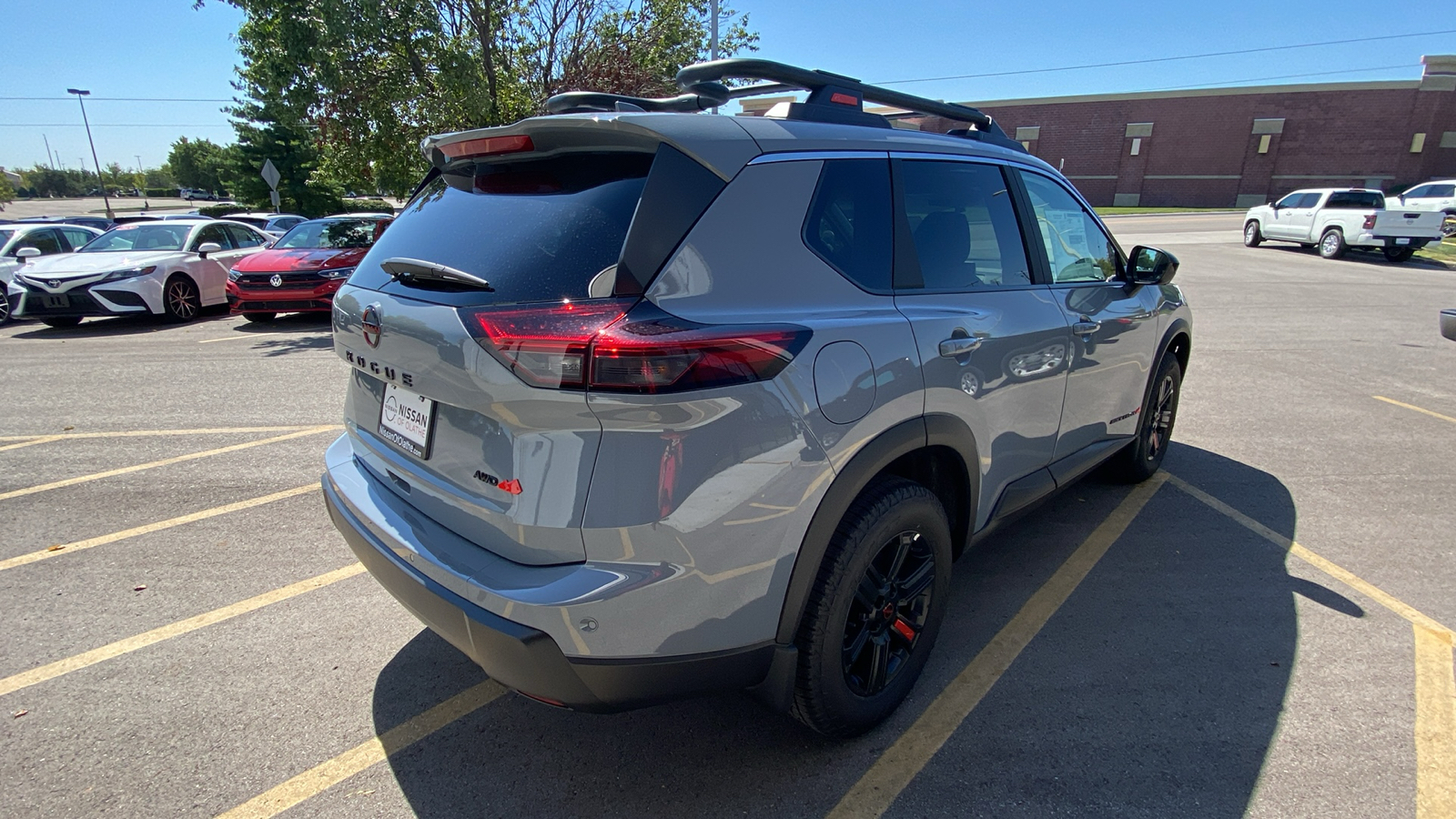 2025 Nissan Rogue SV 6