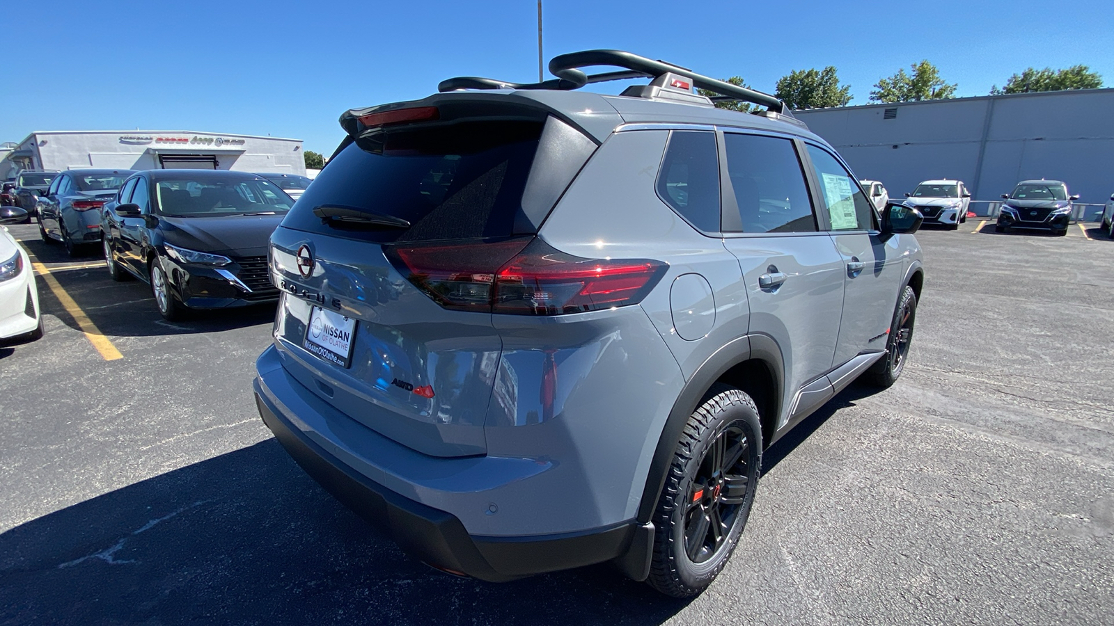 2025 Nissan Rogue SV 5