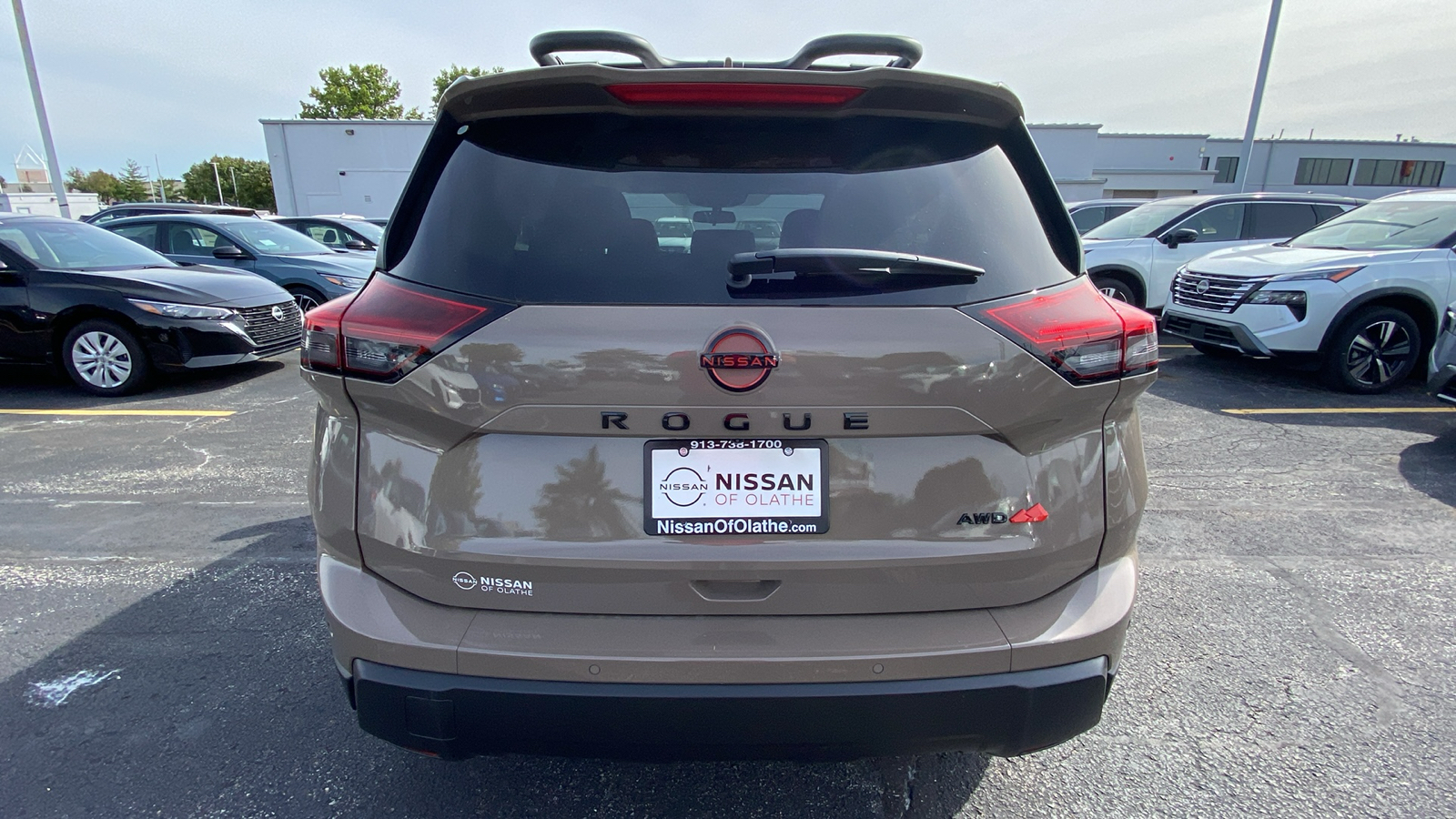 2025 Nissan Rogue SV 6