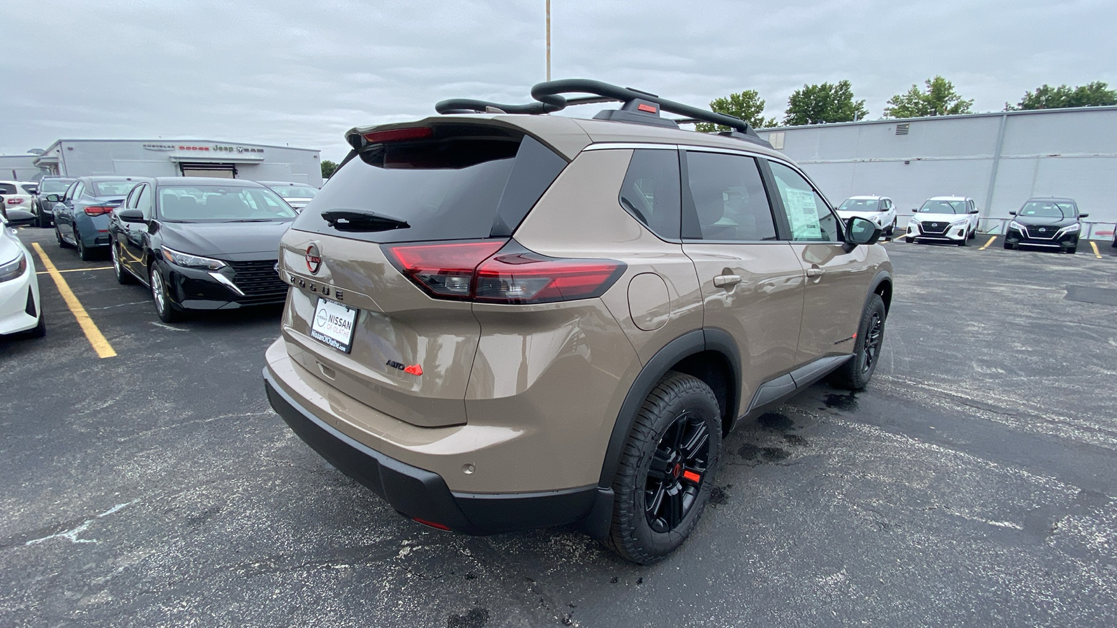 2025 Nissan Rogue SV 5