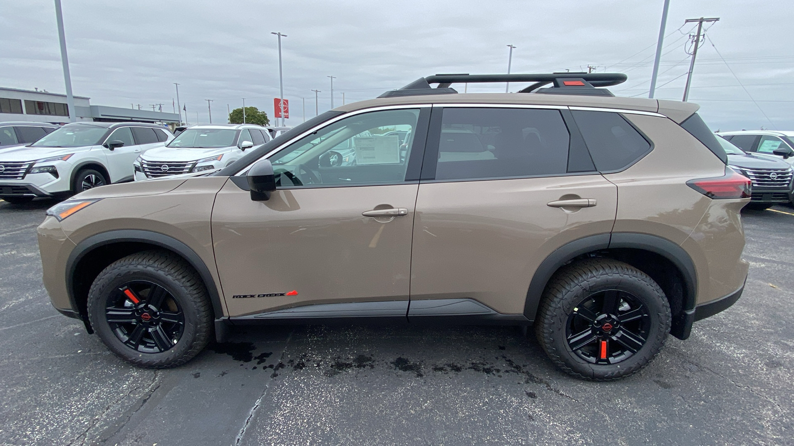 2025 Nissan Rogue SV 9