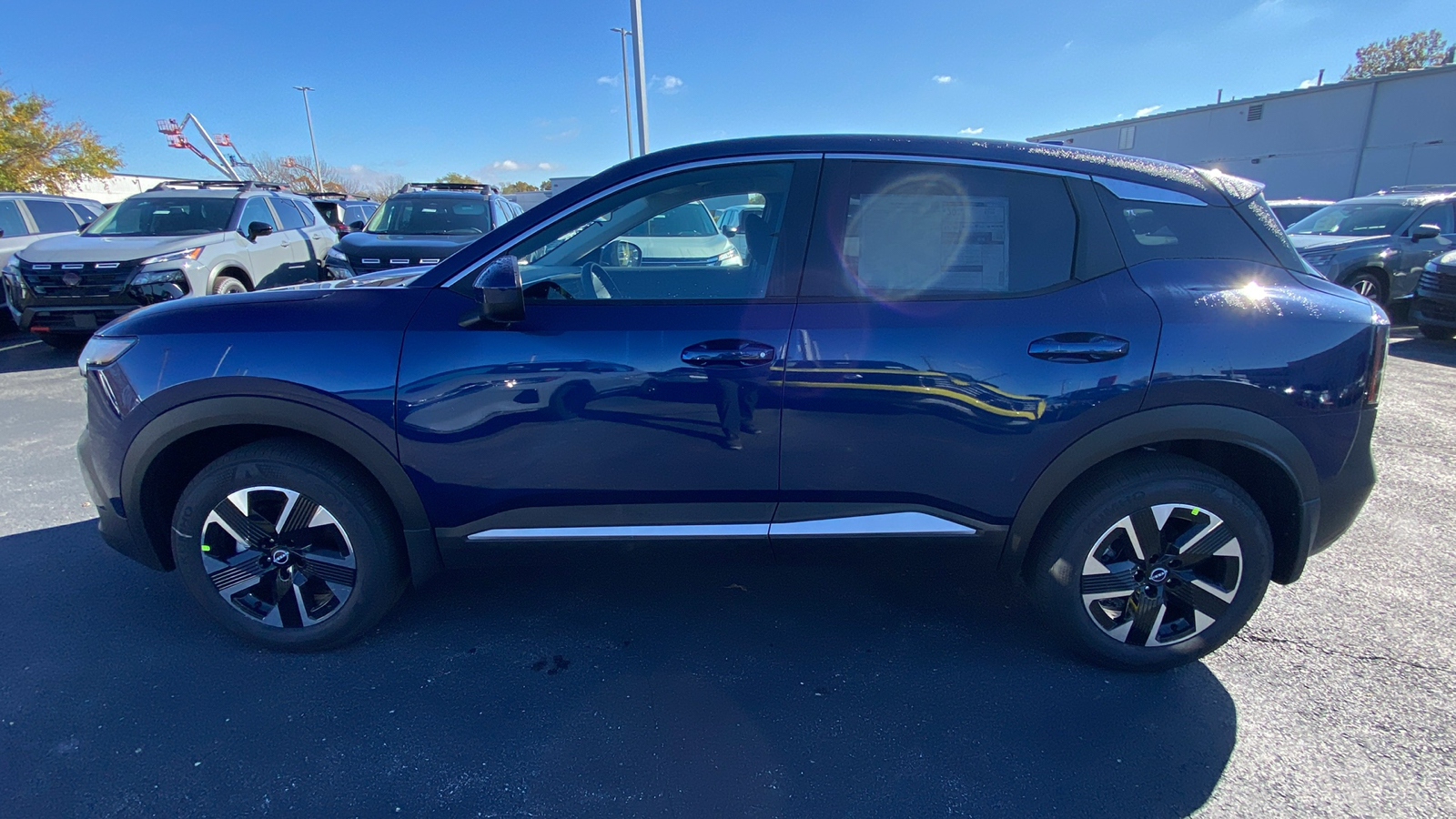 2025 Nissan Kicks SV 8