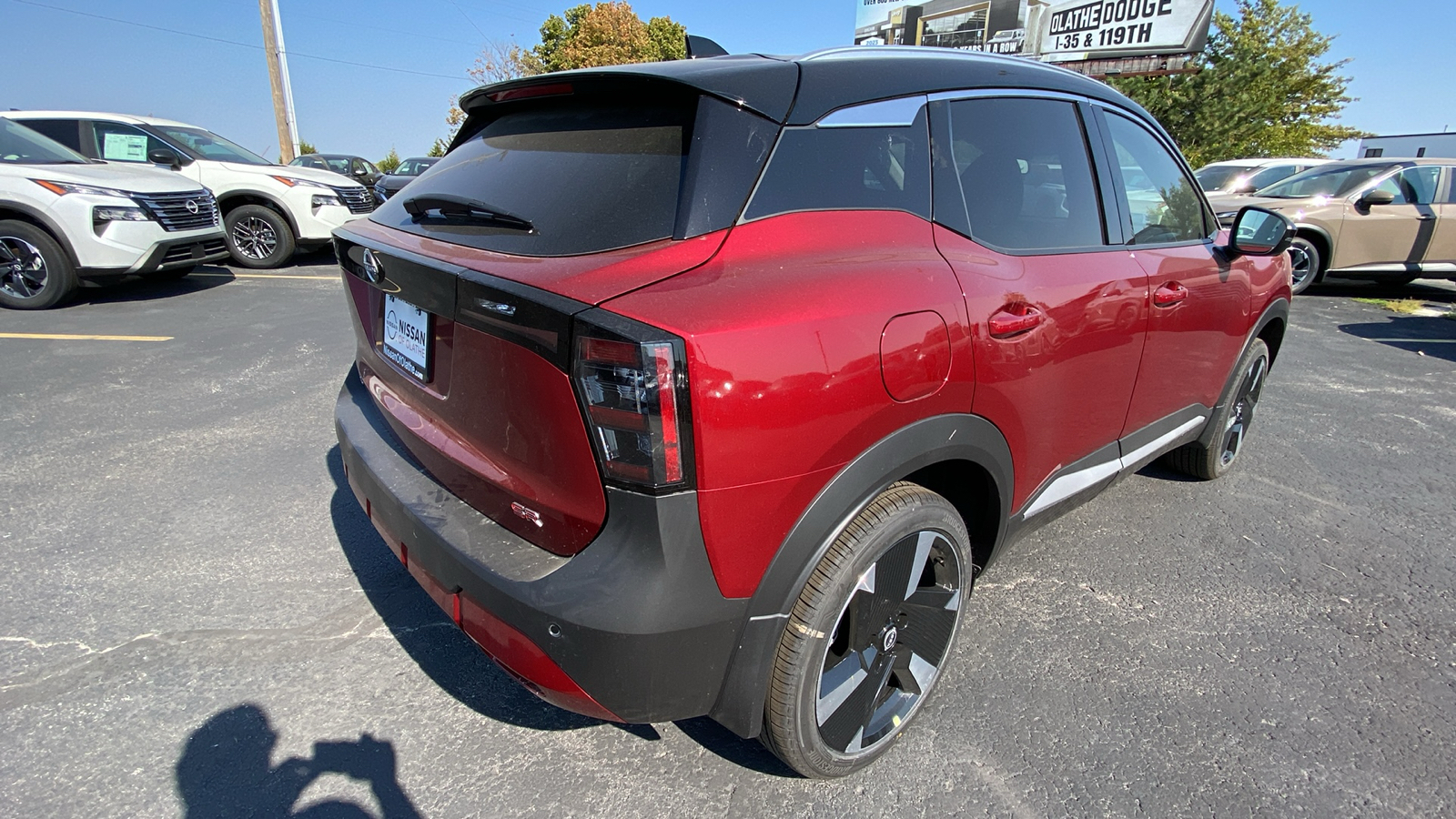 2025 Nissan Kicks SR 5