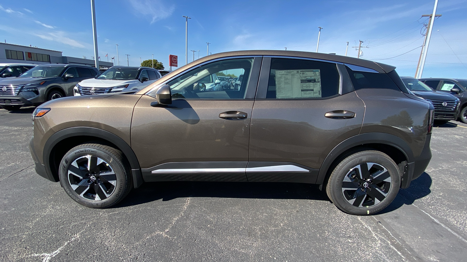 2025 Nissan Kicks SV 9