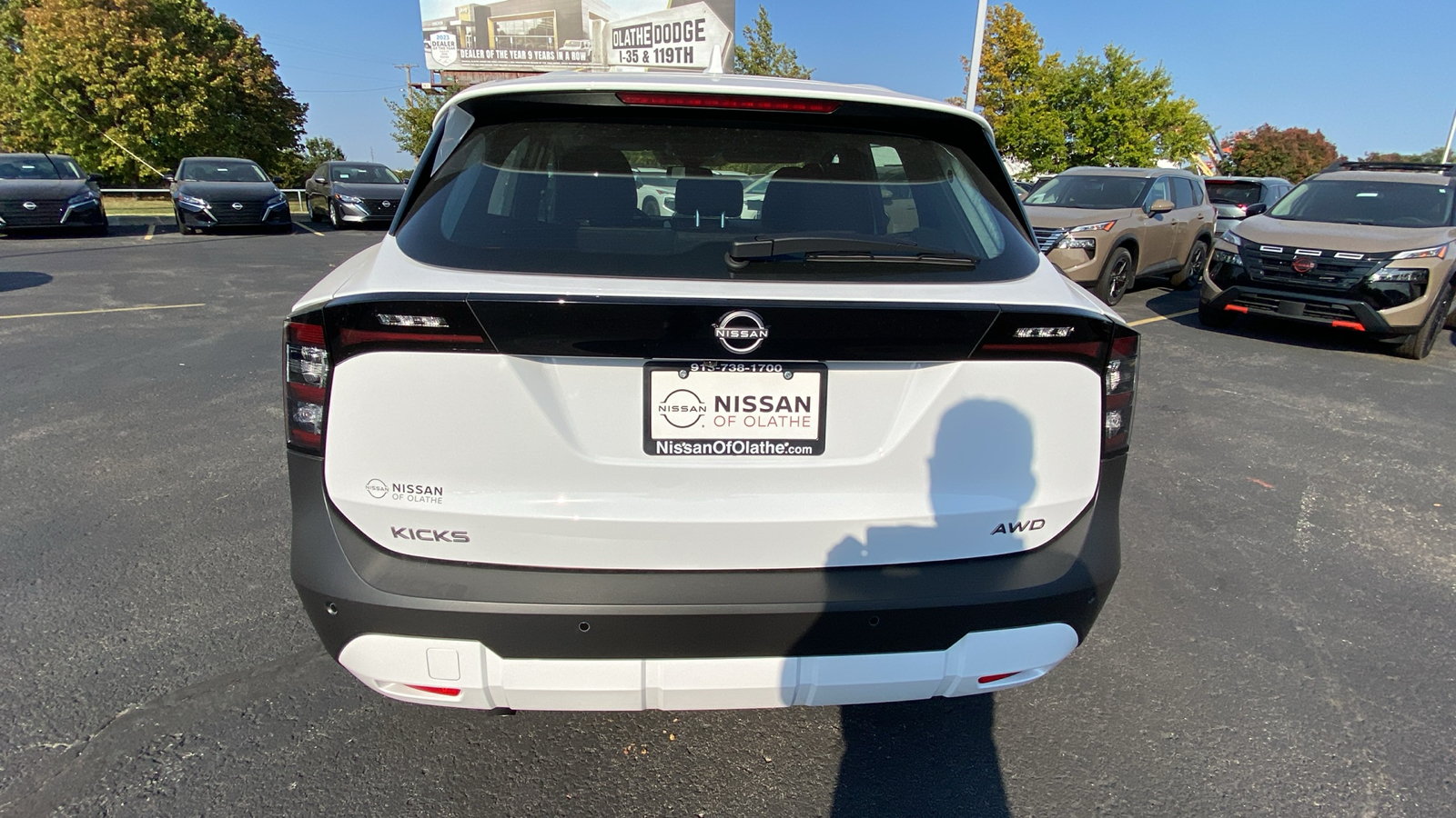 2025 Nissan Kicks S 6