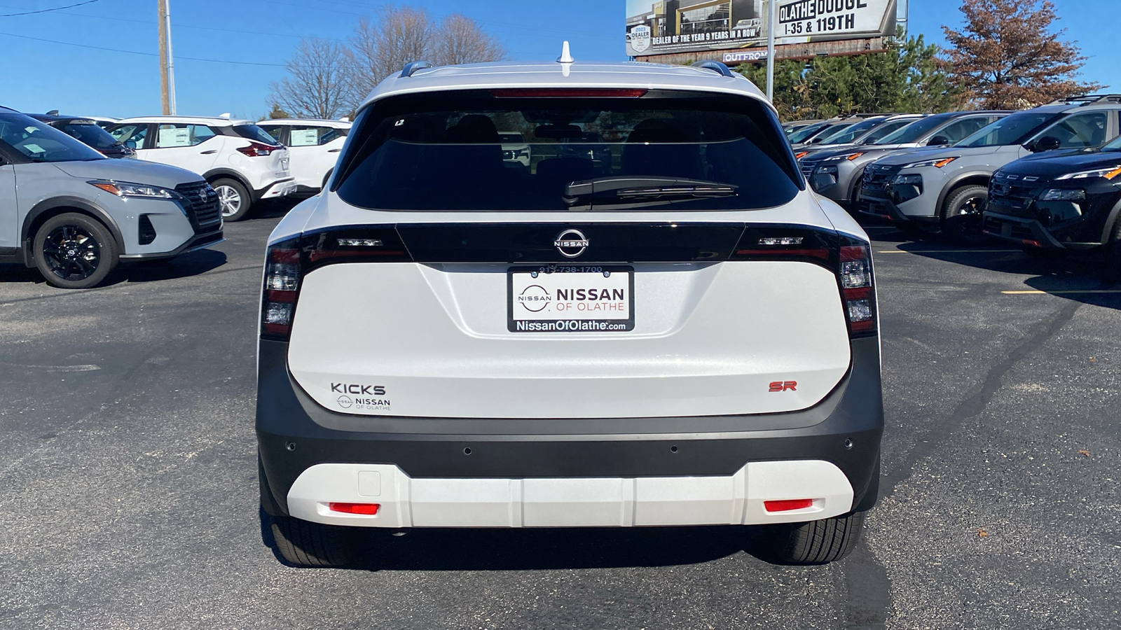 2025 Nissan Kicks SR 6