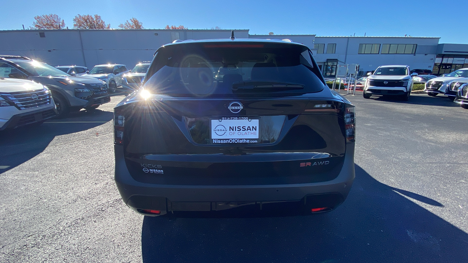 2025 Nissan Kicks SR 6