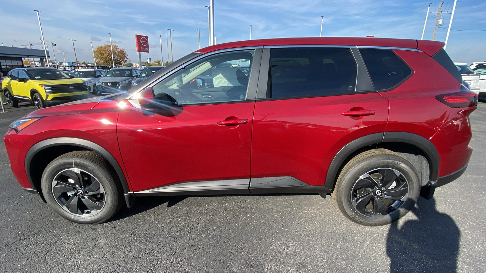 2025 Nissan Rogue SV 8