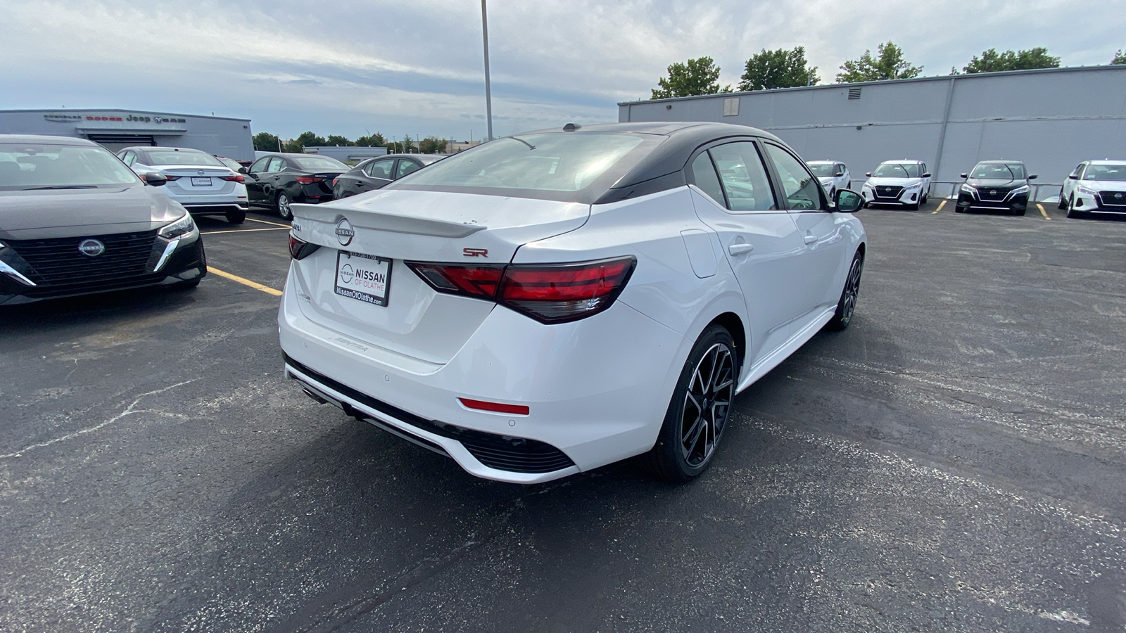 2025 Nissan Sentra SR 5