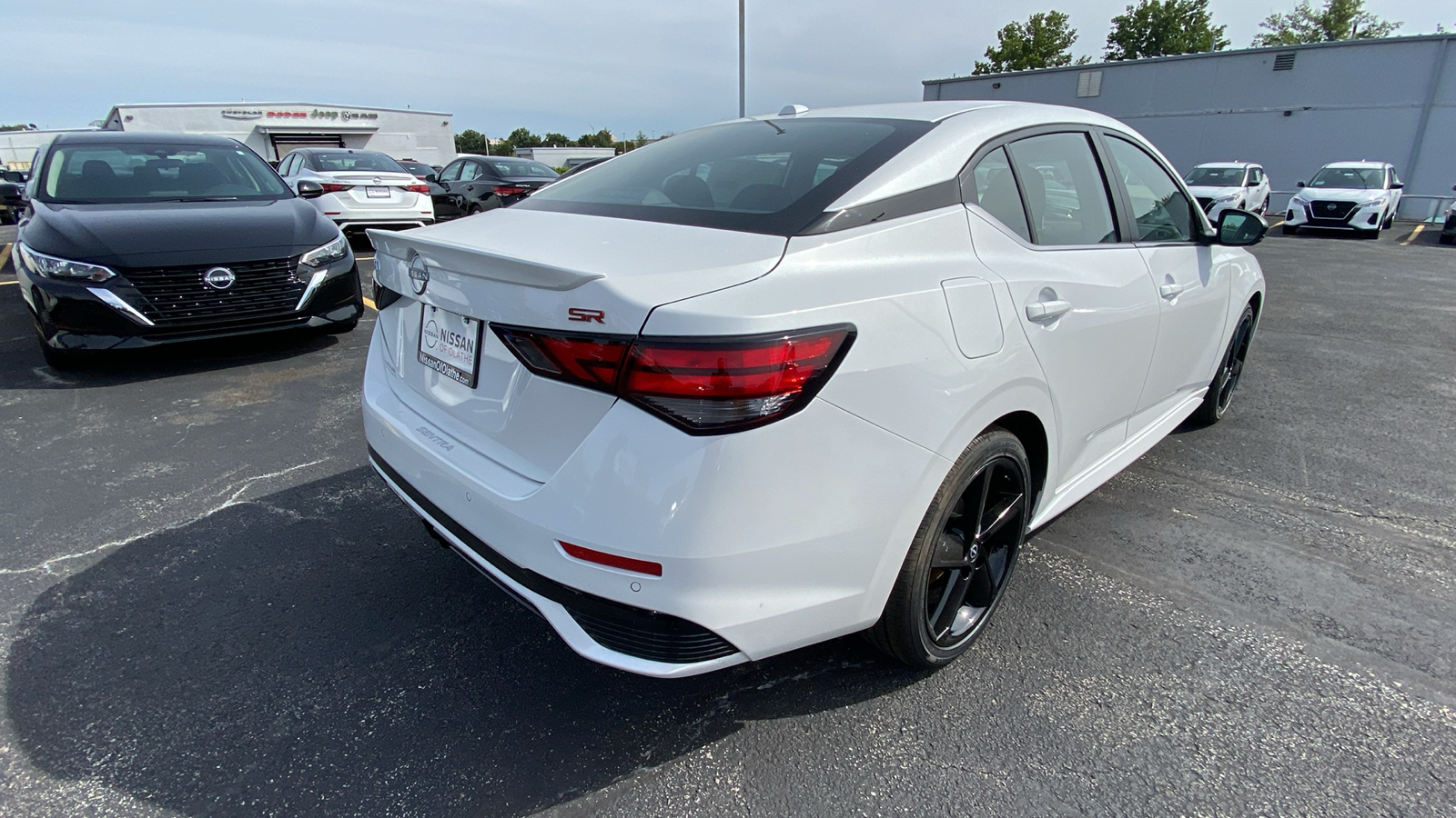 2025 Nissan Sentra SR 5