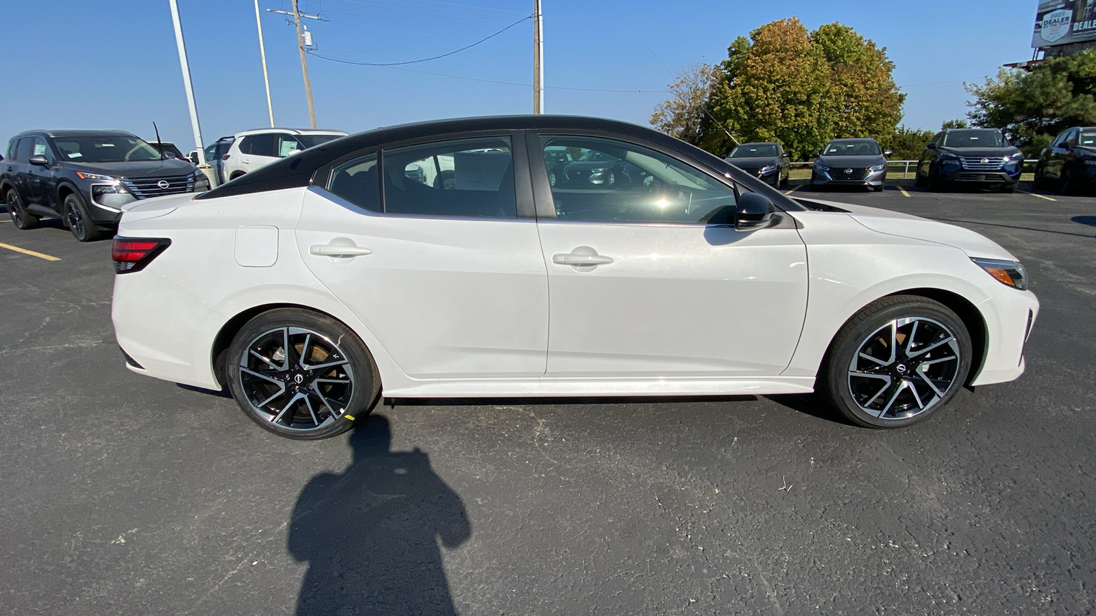 2025 Nissan Sentra SR 4