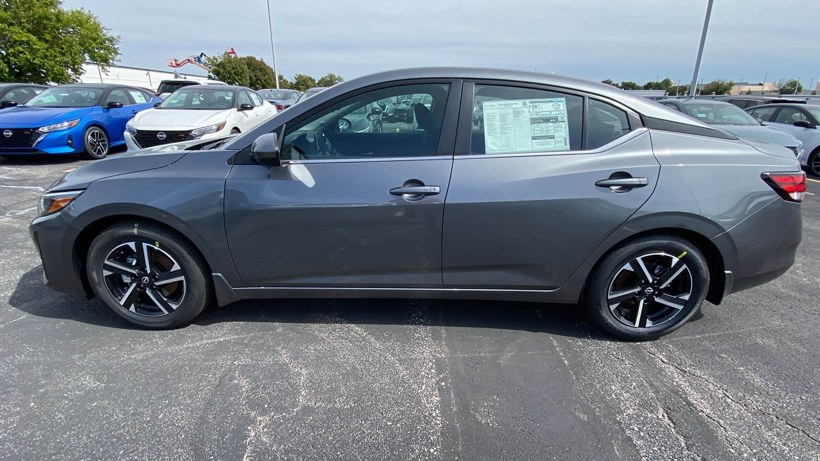 2025 Nissan Sentra SV 8