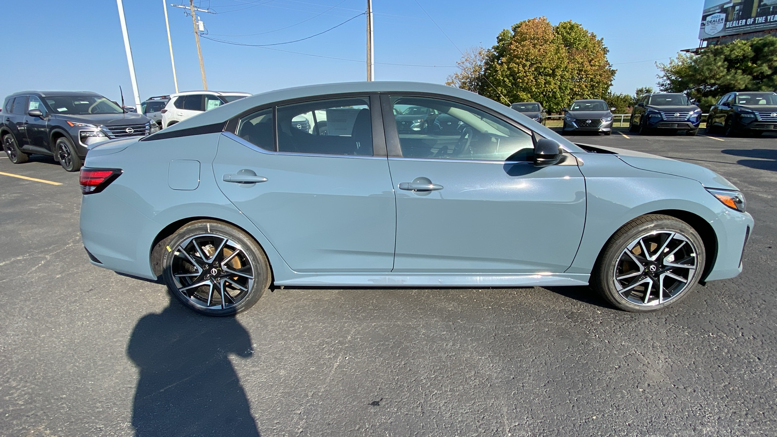 2025 Nissan Sentra SR 4