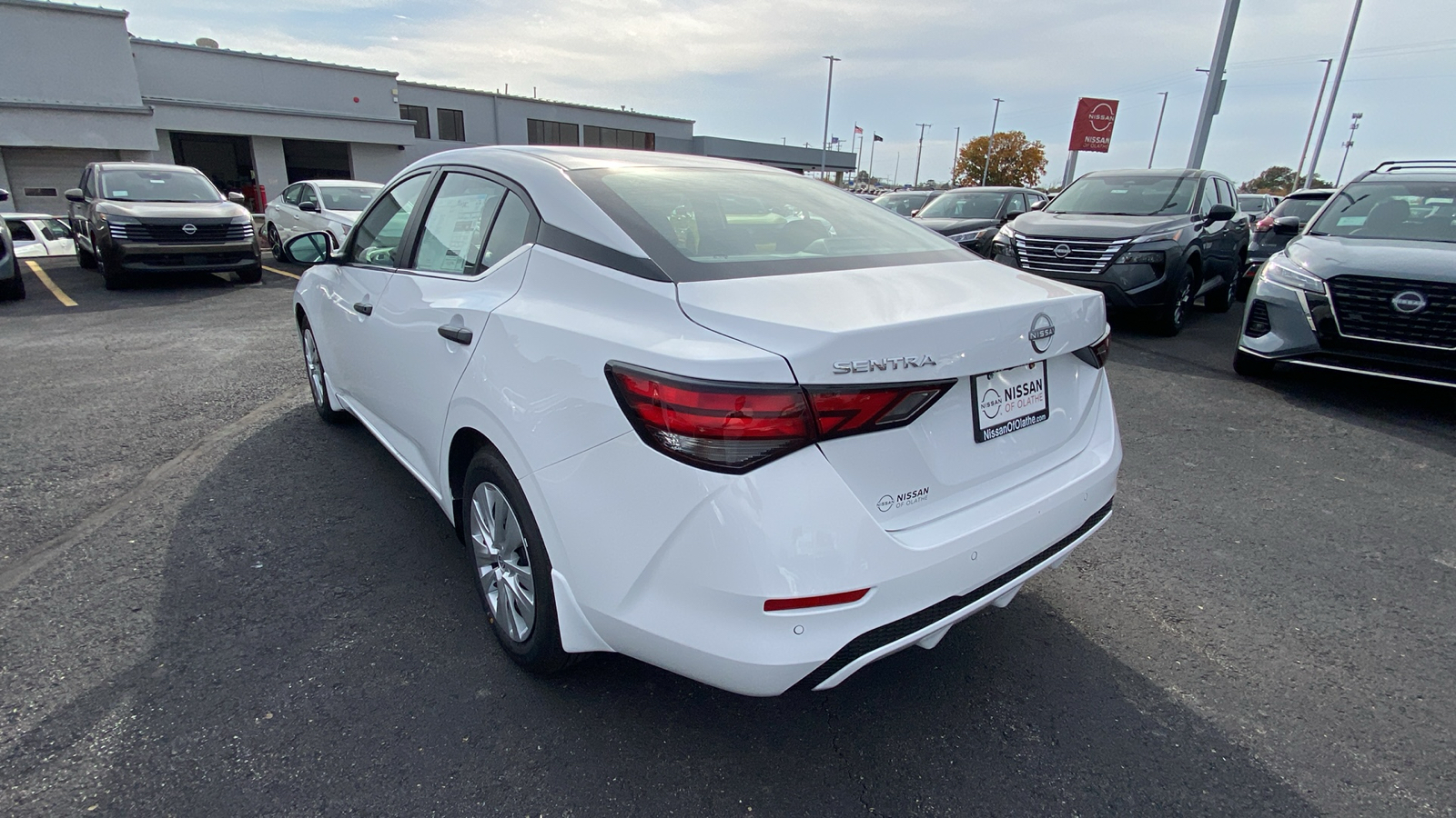 2025 Nissan Sentra S 7