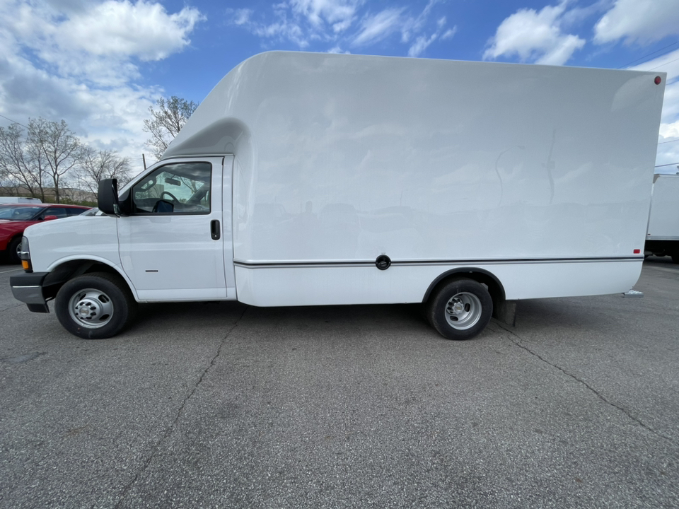 2023 Chevrolet Express 3500 15 UNICELL AEROCELL BOX 2