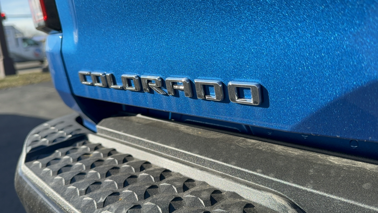 2023 Chevrolet Colorado  8
