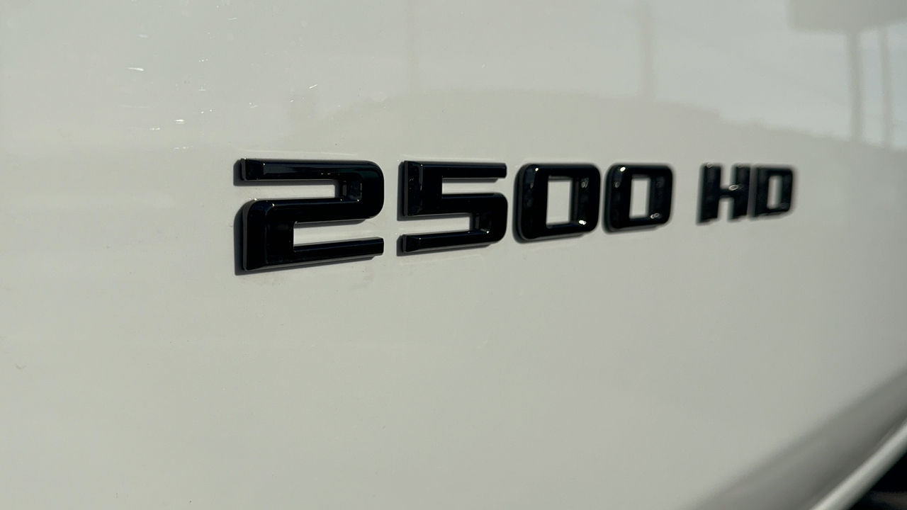 2024 Chevrolet Silverado 2500HD  33