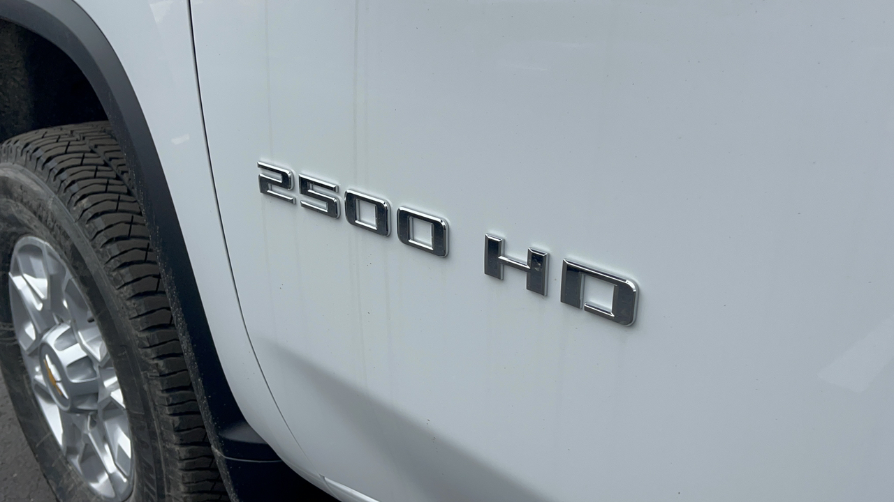 2024 Chevrolet Silverado 2500HD LT 39