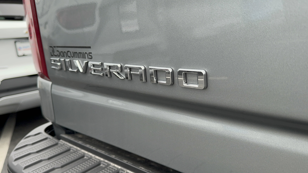 2024 Chevrolet Silverado 2500HD  11