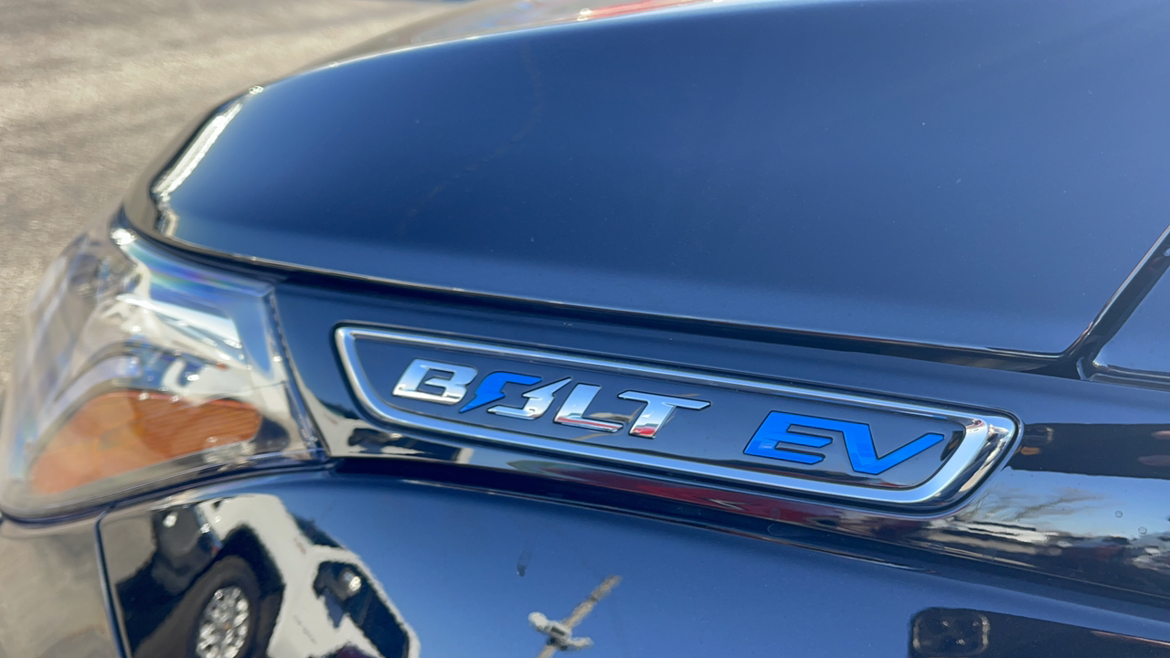 2020 Chevrolet Bolt EV LT 33