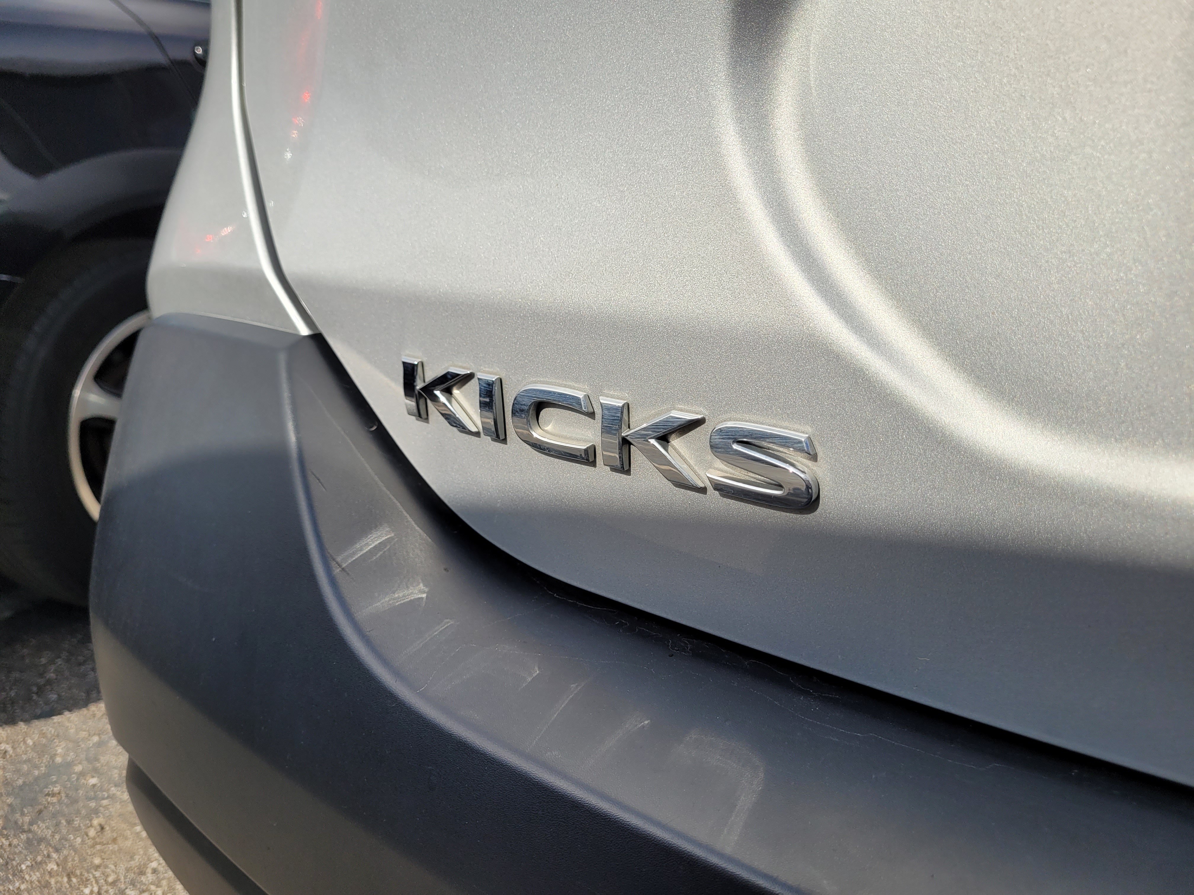 2019 Nissan Kicks SV 7