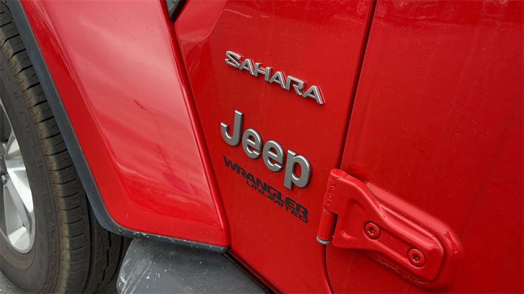2021 Jeep Wrangler Unlimited Sahara 38