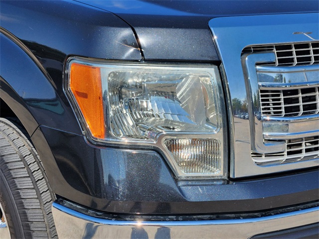 2013 Ford F-150  8