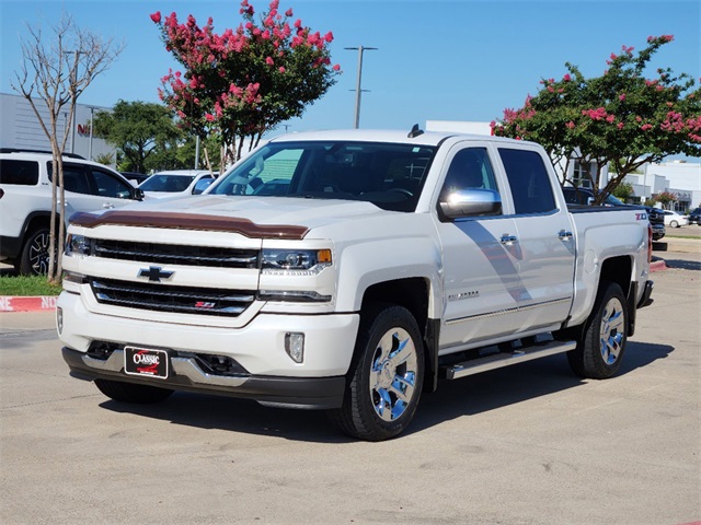 2018 Chevrolet Silverado 1500 LTZ 3