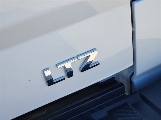 2018 Chevrolet Silverado 1500 LTZ 11