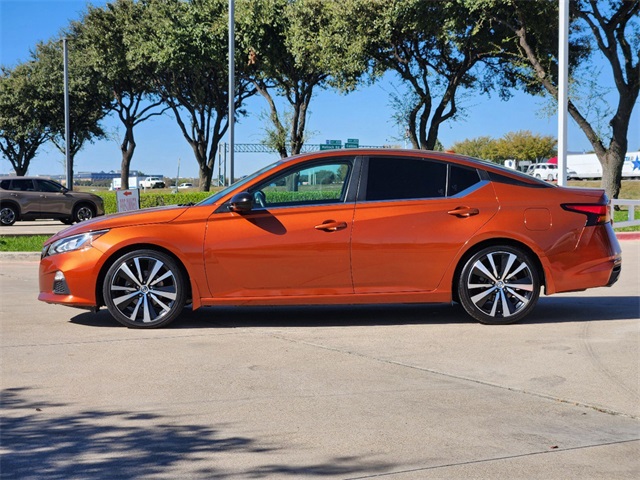 2019 Nissan Altima 2.5 SR 4