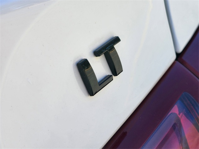 2021 Chevrolet Malibu LT 10