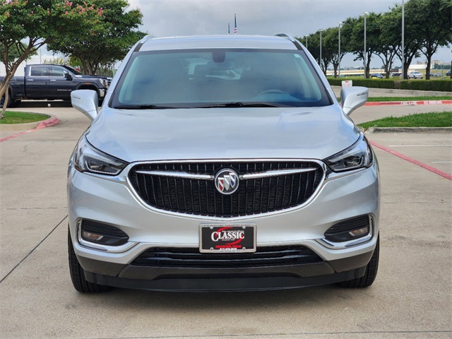 2021 Buick Enclave Essence 2