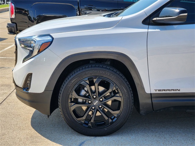 2021 GMC Terrain SLT 13