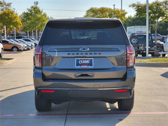 2021 Chevrolet Suburban Z71 6