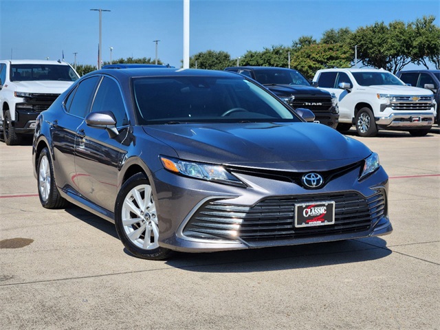 2021 Toyota Camry LE 1