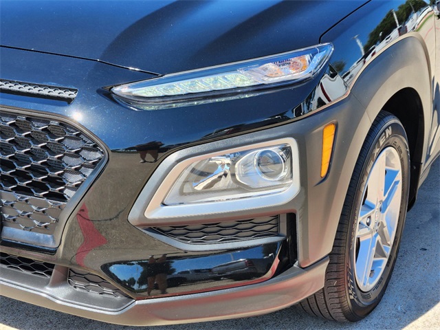 2021 Hyundai Kona SE 9