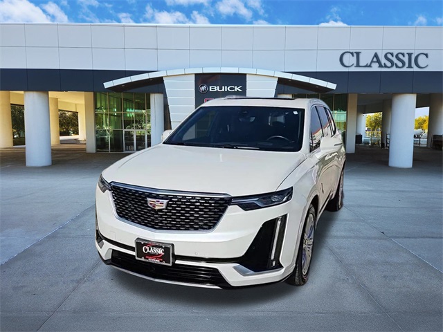 2021 Cadillac XT6 Premium Luxury 3