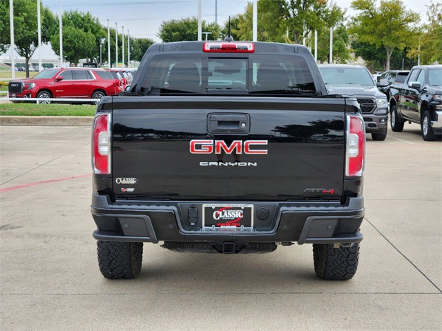 2022 GMC Canyon AT4 w/Leather 6